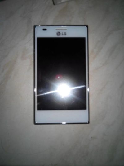 Лот: 4109491. Фото: 1. LG Optimus L5 Dual. Смартфоны