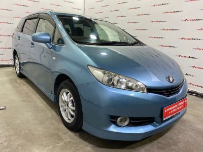Лот: 23320915. Фото: 1. Toyota Wish 2010г. Автомобили