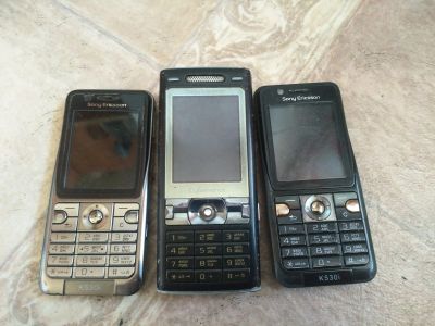 Лот: 18931322. Фото: 1. Sony Ericsson k 790i и k 530 i... Кнопочные мобильные телефоны