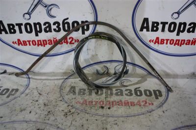 Лот: 21718260. Фото: 1. тросик ручного тормоза Renault... Двигатель и элементы двигателя