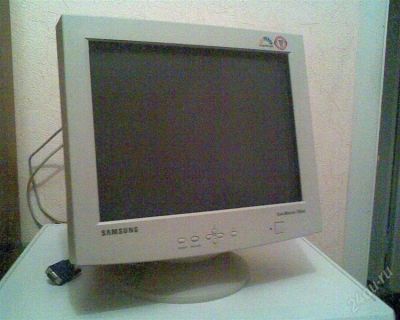 Лот: 1543360. Фото: 1. Монитор Samsung "17. ЭЛТ-мониторы
