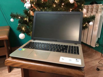 Лот: 19872115. Фото: 1. Ноутбук ASUS VivoBook D540NV 4GB... Ноутбуки