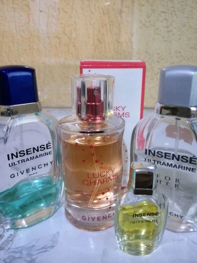 Лот: 9068683. Фото: 1. Туалетная вода Givenchy. Женская парфюмерия