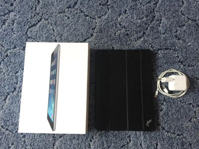 Лот: 7886560. Фото: 1. Продам iPad Air 32gb 4g+wifi. Планшеты