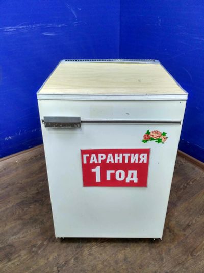 Лот: 14354269. Фото: 1. Холодильник (эконом) бирюса б-8... Холодильники, морозильные камеры