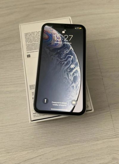 Лот: 14762578. Фото: 1. iPhone Xr белый 64 Быстрая зарядка... Смартфоны