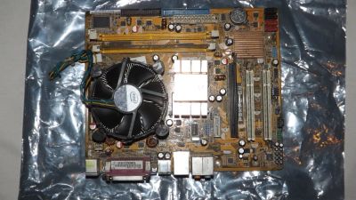 Лот: 10528072. Фото: 1. Материнская плата Asus P5KPL. Материнские платы
