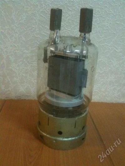 Лот: 2796401. Фото: 1. Лампа гу 81м. Электронные лампы