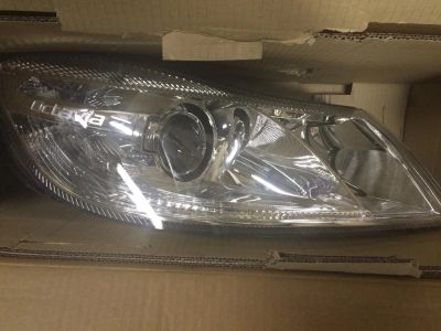 Лот: 5078864. Фото: 1. Фара 1Z1941018T Skoda Octavia... Оптика и освещение