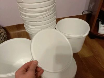 Лот: 11252223. Фото: 1. Ведёрко для ягод грибов 5л с крышкой. Контейнеры, банки