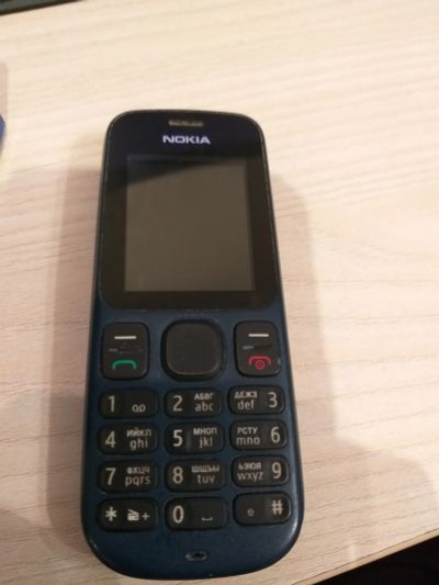 Лот: 21181370. Фото: 1. Nokia 100. Кнопочные мобильные телефоны