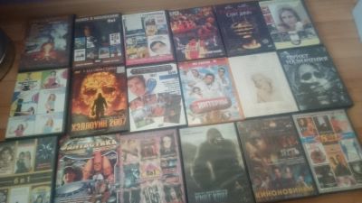 Лот: 5136094. Фото: 1. DVD фильмы разного жанра 30 штук... Видеозаписи, фильмы