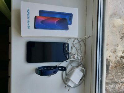 Лот: 17346720. Фото: 1. Honor view 20 6/128. Смартфоны