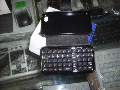 Лот: 828564. Фото: 1. bluetooth keyboard чехол для iPhone. Клавиатуры и мыши