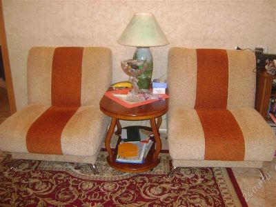 Лот: 847749. Фото: 1. мягкая мебель. Кресла, пуфы