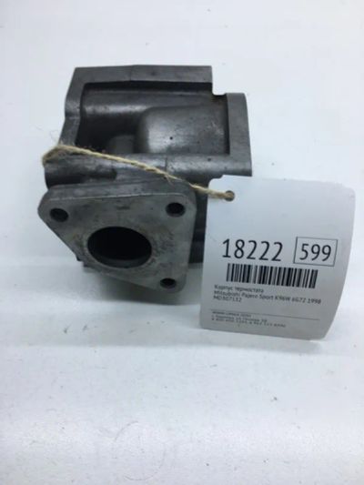Лот: 20380190. Фото: 1. Корпус термостата Mitsubishi Pajero... Двигатель и элементы двигателя