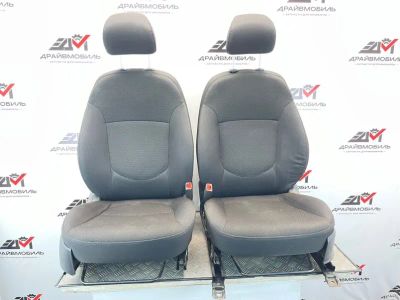 Лот: 25781353. Фото: 1. сидения Kia Rio QB. Кузов