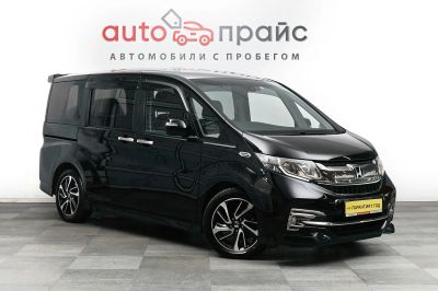 Лот: 19175937. Фото: 1. Honda Stepwgn, V Spada 1.5 CVT... Автомобили