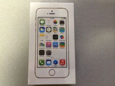 Лот: 4117044. Фото: 1. iPhone 5s 16gb LTE GOLD. Смартфоны