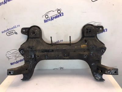 Лот: 21704721. Фото: 1. балка под двс Chevrolet Aveo T300. Двигатель и элементы двигателя