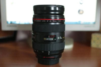 Лот: 3528417. Фото: 1. Объектив Canon EF 24-70mm f/2... Объективы