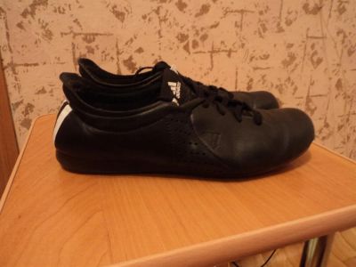 Лот: 3194029. Фото: 1. Продам кроссовки Adidas. Кеды, кроссовки, слипоны