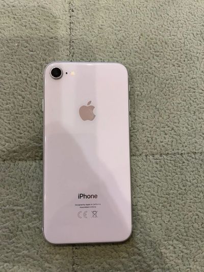 Лот: 18454427. Фото: 1. Apple iPhone 8 256 ГБ. Смартфоны
