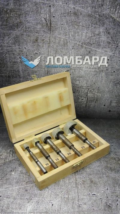 Лот: 17393668. Фото: 1. Сверла по дереву ЗУБР 10-35мм... Ручной инструмент