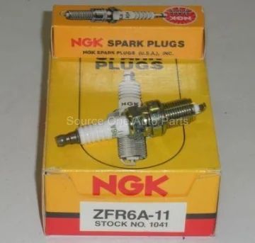 Лот: 2993072. Фото: 1. NGK ZFR6A11 Свеча зажигания Honda... Электрооборудование