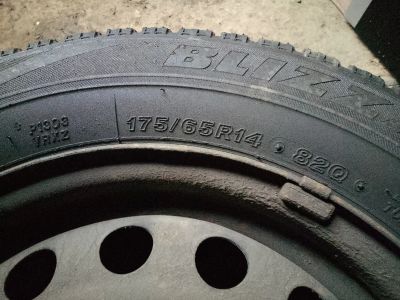 Лот: 19618900. Фото: 1. шины на дисках Bridgestone. Шины