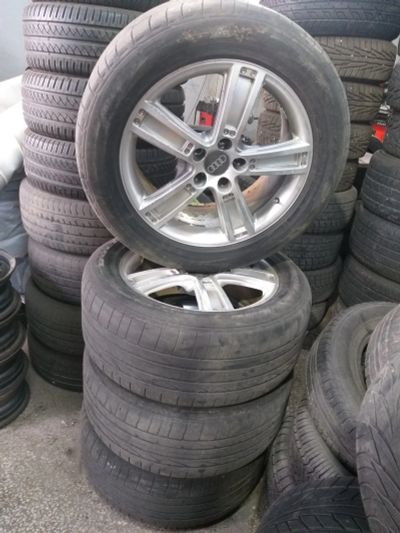 Лот: 16383526. Фото: 1. Комплект оригинального литья Audi... Шины на дисках