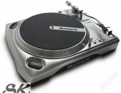 Лот: 2430722. Фото: 1. Комплект виниловых вертушек Numark... DJ-оборудование