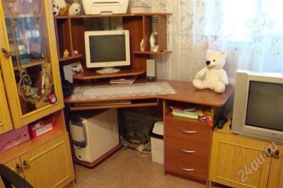 Лот: 587857. Фото: 1. Компьютерный стол угловой. Другое (мебель)