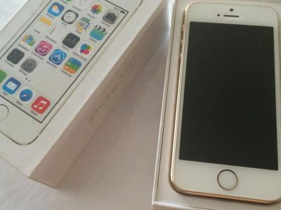 Лот: 6234564. Фото: 1. iPhone 5s рст LTE 16gb Gold (читаем... Смартфоны