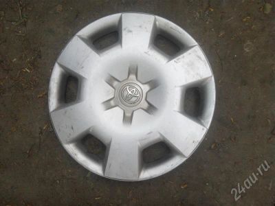 Лот: 383848. Фото: 1. колпак на колесо Toyota. Другое (шины, диски)