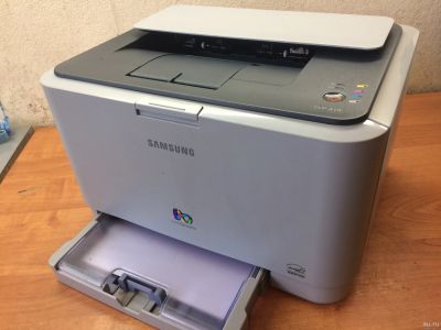 Лот: 13675931. Фото: 1. Лазерный цветной принтер Samsung... Матричные принтеры