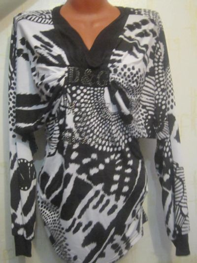 Лот: 6677164. Фото: 1. блузка 48 р.. Другое (женская одежда)