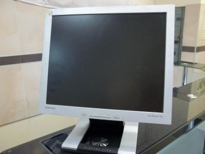 Лот: 6037363. Фото: 1. монитор. ЖК-мониторы