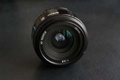 Лот: 9394854. Фото: 1. Nikon AF Nikkor 28 mm f/ 2.8... Объективы
