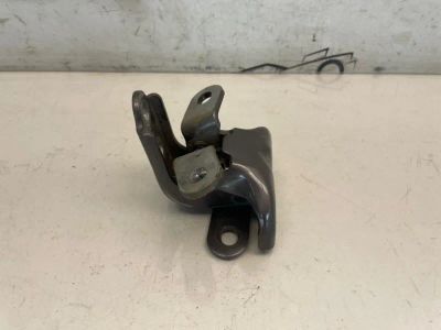 Лот: 23018095. Фото: 1. кронштейн двери Hyundai IX35 LM. Другое (автозапчасти)