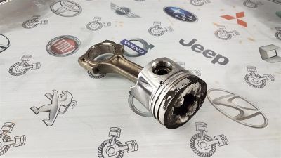 Лот: 23591237. Фото: 1. Поршень с шатуном Renault Megane... Двигатель и элементы двигателя
