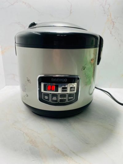 Лот: 21091677. Фото: 1. Мультиварка Daewoo Electronics... Кухонная