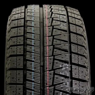 Лот: 10199200. Фото: 1. Зимняя резина "Bridgestone REVO... Шины