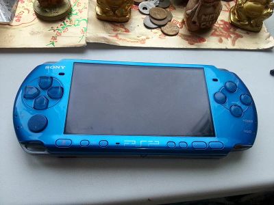 Лот: 5481253. Фото: 1. Sony PSP 3004 В Идеальном состоянии... Игровые приставки, консоли