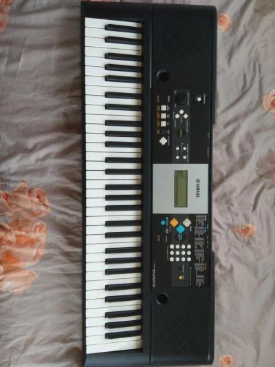 Лот: 11353190. Фото: 1. Yamaha psr e223. Клавишные