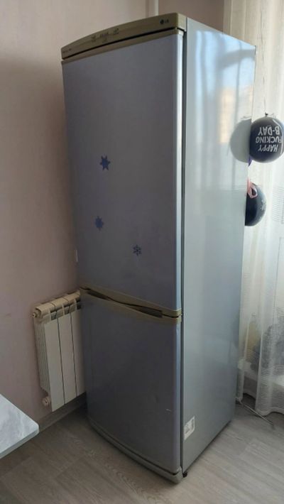 Лот: 17695800. Фото: 1. Холодильник LG GH-N389SQF. Холодильники, морозильные камеры