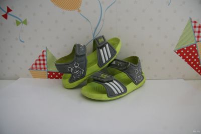 Лот: 16518829. Фото: 1. Детские сланцы Adidas. Шлепанцы, сланцы