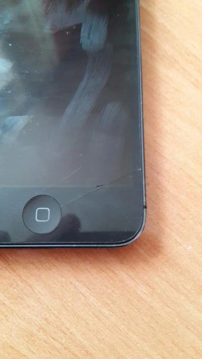 Лот: 6412549. Фото: 1. Iphone 5 16gb. Смартфоны