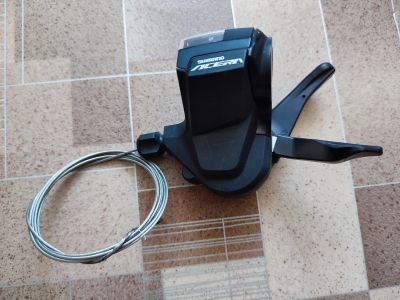 Лот: 20225569. Фото: 1. Манетка Shimano Acera М3000, 2ск... Запчасти