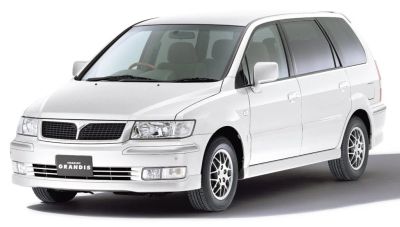 Лот: 25636838. Фото: 1. Решетка радиатора Mitsubishi Chariot... Кузов